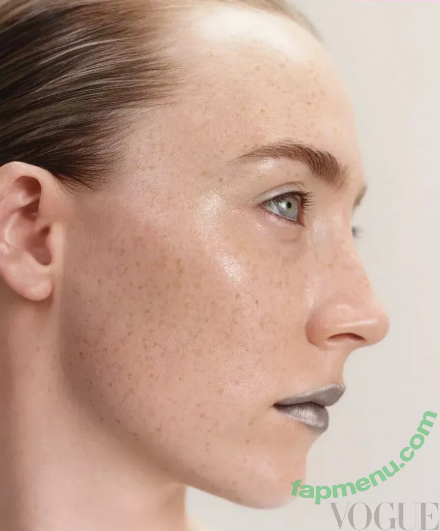 Saoirse Ronan nude photo #0168 (ronan.saoirse)