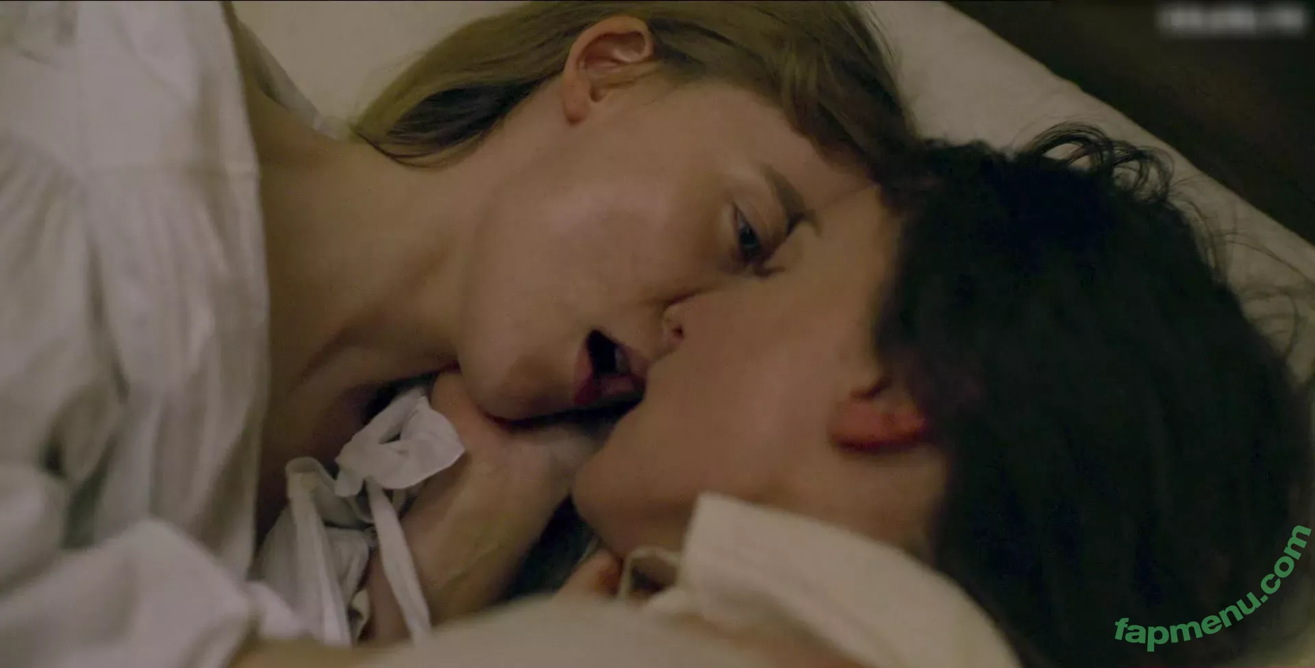 Saoirse Ronan nude photo #0208 (ronan.saoirse)
