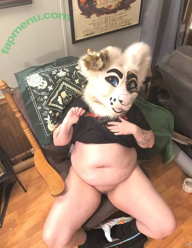 saoirsemutt nude photo #0052 (therealpineapplefox)