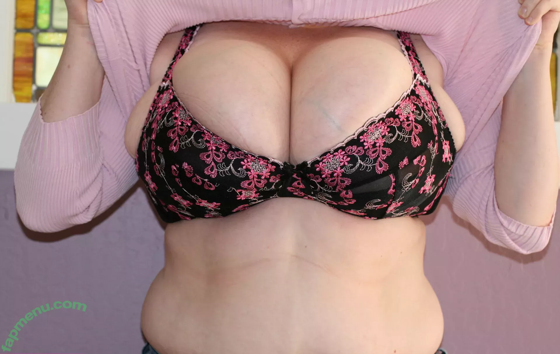 sapphiresboobs nude photo #0122 (sapphiresboobs)
