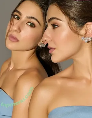 Sara Ali Khan / saraalikhan95 nude photo #0033