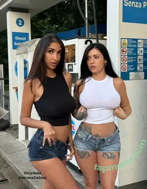 Sara Calixto / Coralinne Simp Chat / Petitemarie / saracalixto / saracalixtocr nude photo #0125