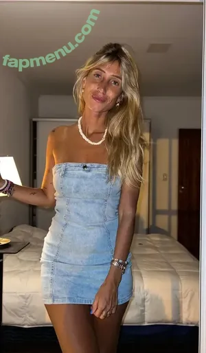 Sara Chediak / Sarichk nude photo #0011