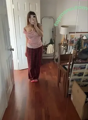 Sara Dobrik / sara.dobrik nude photo #0255