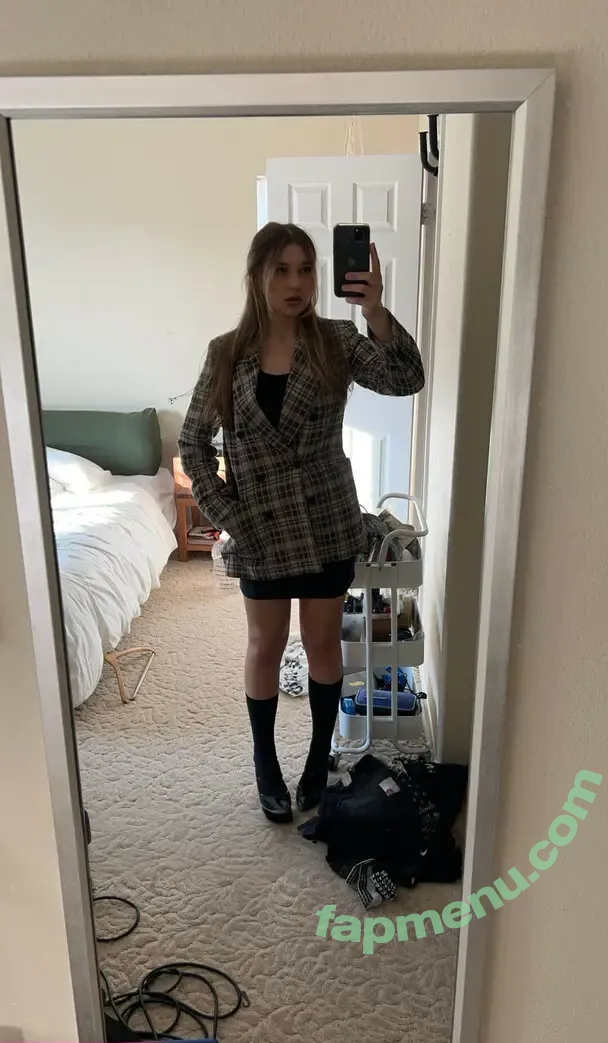 Sara Dobrik nude photo #0304 (sara.dobrik)