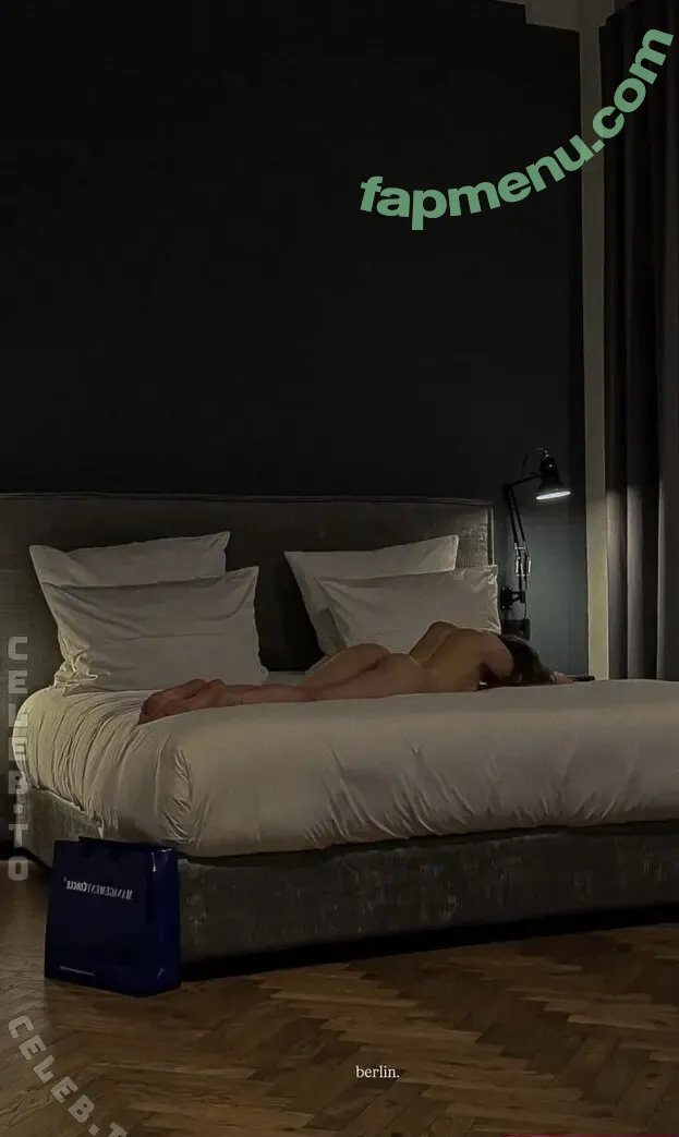 Sara Dokumaci nude photo #0075 (sara.d0ku / saradoku)