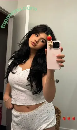 Sara Echeagaray / SaraEcheagaray nude photo #0475