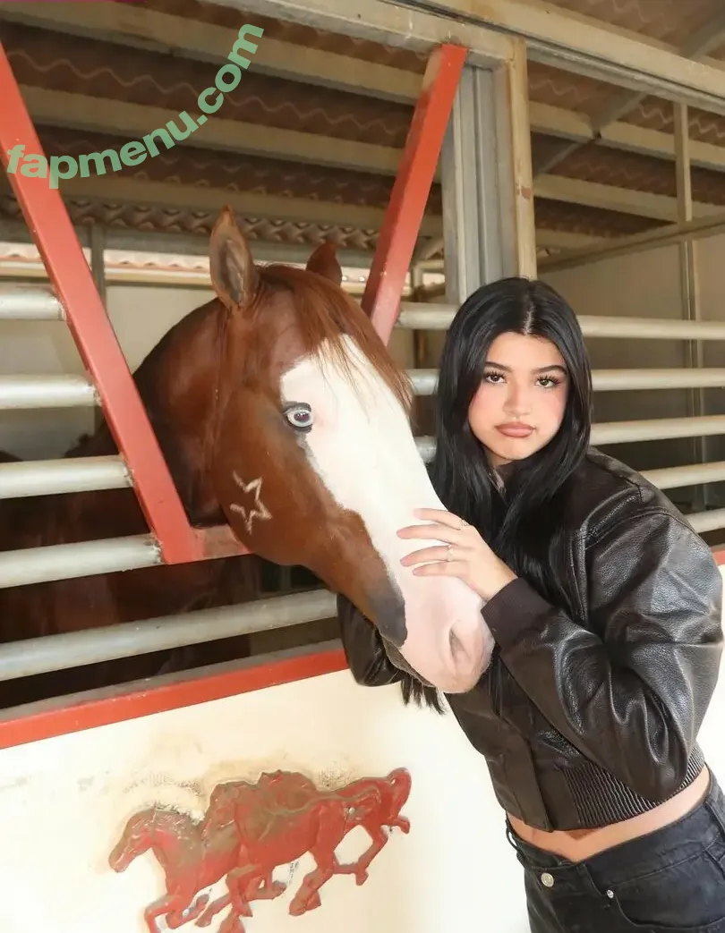 Sara Echeagaray nude photo #0384 (saraecheagaray)