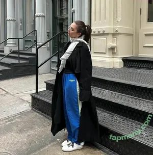 Sara Farrelll / sarafarrelll / thereal_mayafarrell nude photo #0075