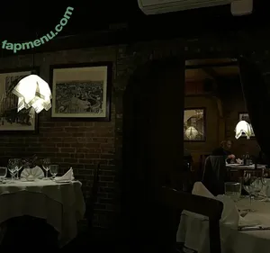 Sara Farrelll / sarafarrelll / thereal_mayafarrell nude photo #0082