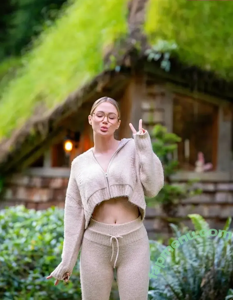 Sara Jean Underwood nude photo #0089 (saraunderwood)