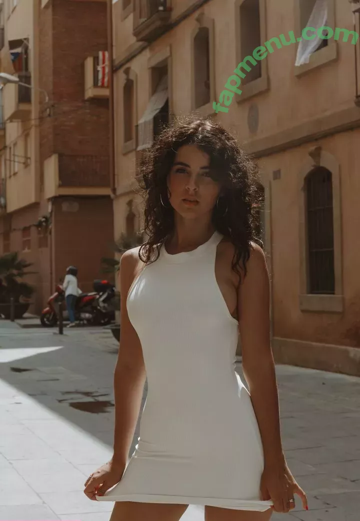 Sara Llamas nude photo #0004 (sarallamas7 / sllamas7)
