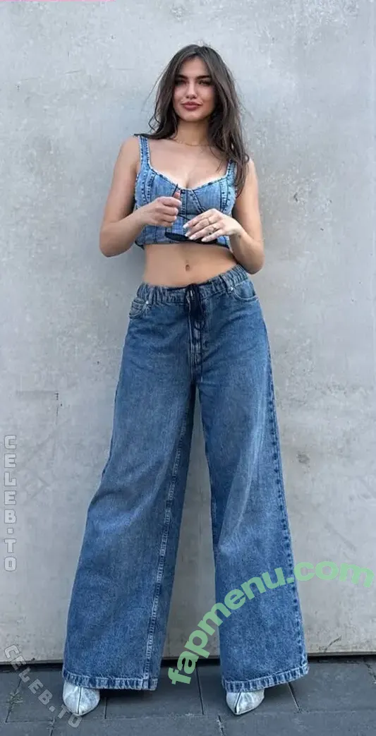 Sara Majorczyk nude photo #0034 (sara.bnxsis)