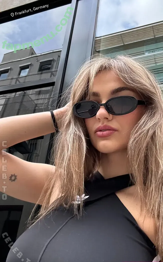 Sara Majorczyk nude photo #0056 (sara.bnxsis)