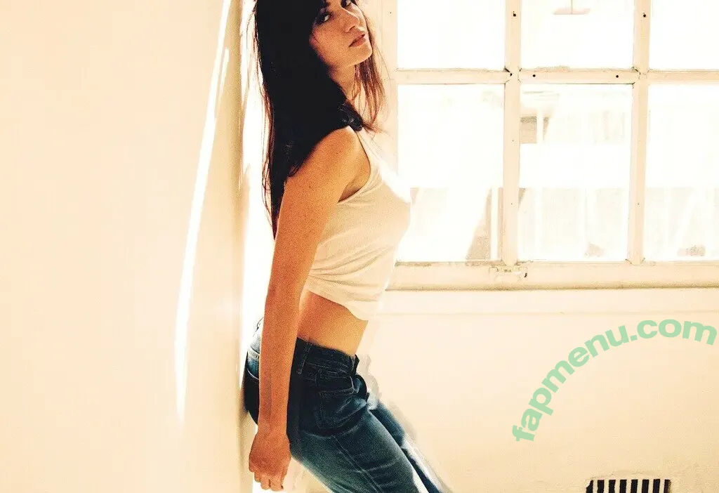 Sara Malakul Lane nude photo #0152 (saramalakul)