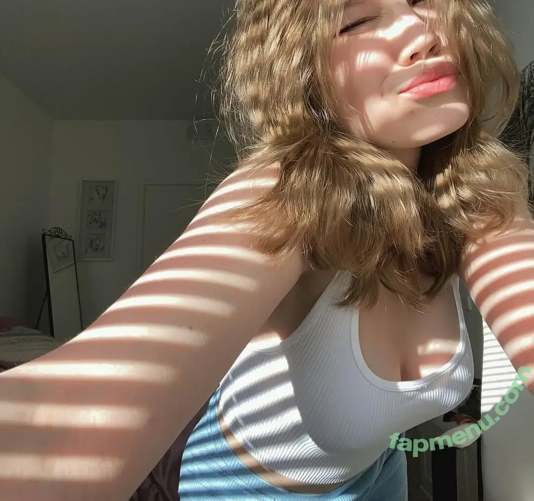 Sara Manner nude photo #0020 (sara.manner)