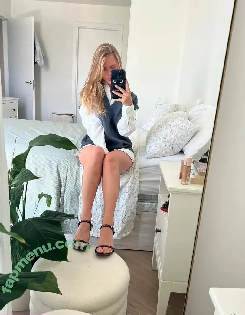 Sara Martin nude photo #0062 (sara.martin / sarammartin_)