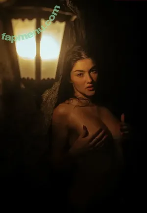 Sara Moratilla / Sara de Luz / SaraDeLuz / sara_mrtlla nude photo #0008