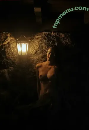 Sara Moratilla / Sara de Luz / SaraDeLuz / sara_mrtlla nude photo #0096