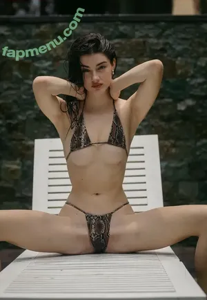 Sara Moratilla / Sara de Luz / SaraDeLuz / sara_mrtlla nude photo #0153