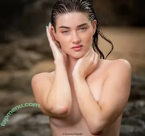 Sara Moratilla / Sara de Luz / SaraDeLuz / sara_mrtlla nude photo #0233