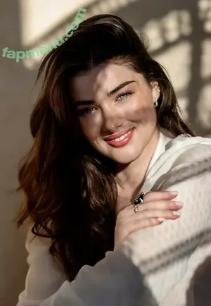 Sara Moratilla / Sara de Luz / SaraDeLuz / sara_mrtlla nude photo #0257