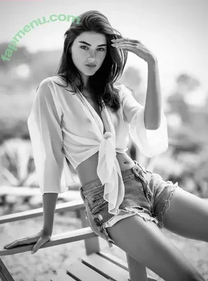 Sara Moratilla / Sara de Luz / SaraDeLuz / sara_mrtlla nude photo #0274