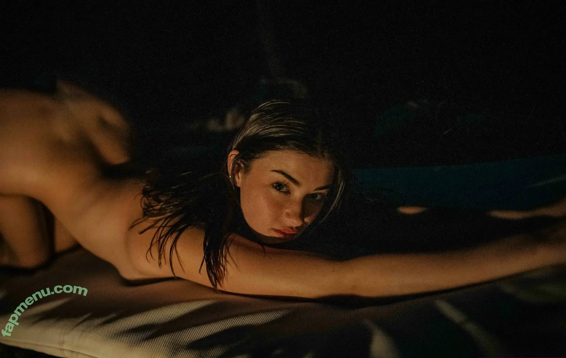 Sara Moratilla nude photo #0021 (Sara de Luz / SaraDeLuz / sara_mrtlla)