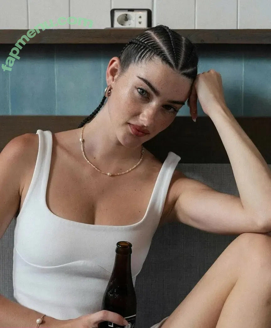 Sara Moratilla nude photo #0282 (Sara de Luz / SaraDeLuz / sara_mrtlla)