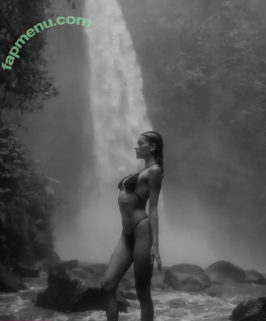 Sara Moratilla nude photo #0288 (Sara de Luz / SaraDeLuz / sara_mrtlla)