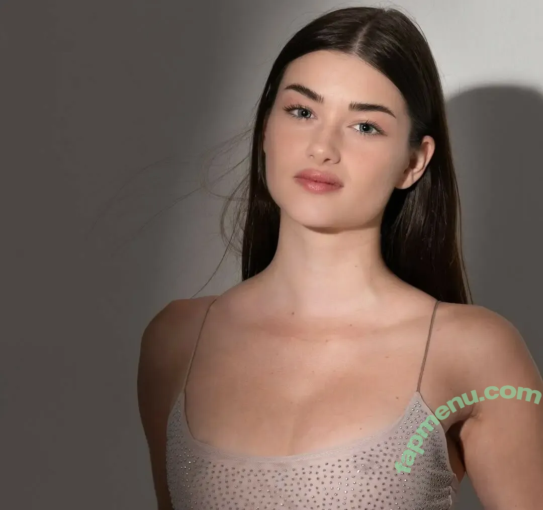 Sara Moratilla nude photo #0320 (Sara de Luz / SaraDeLuz / sara_mrtlla)