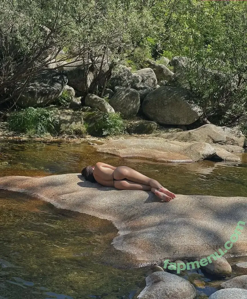 Sara Moratilla nude photo #0521 (Sara de Luz / SaraDeLuz / sara_mrtlla)