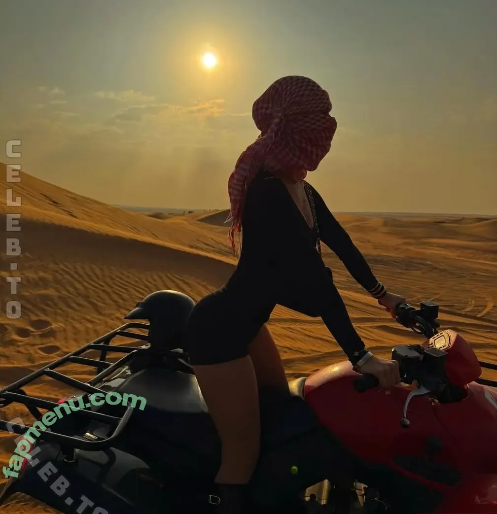 Sara Oliwia nude photo #0121 (sara0liwia)