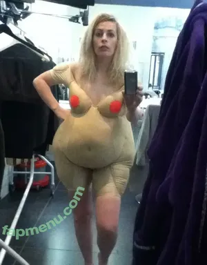  nude photo #0004