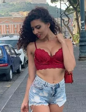 Sara Quattrociocche / saraquattrociocche nude photo #0024