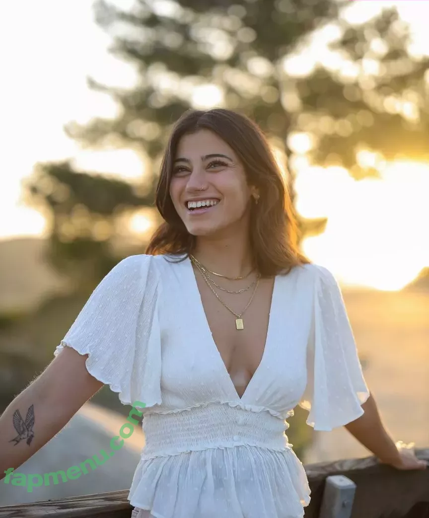 Sara Saffari nude photo #0010 (sarasaffari__)