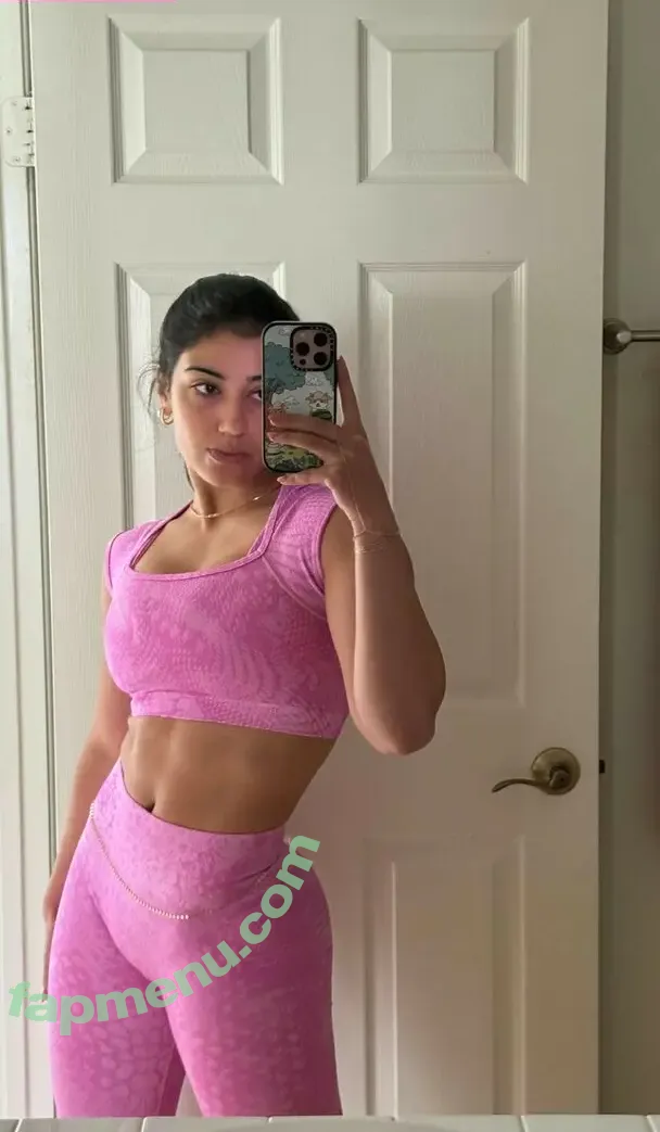 Sara Saffari nude photo #0717 (sarasaffari__)