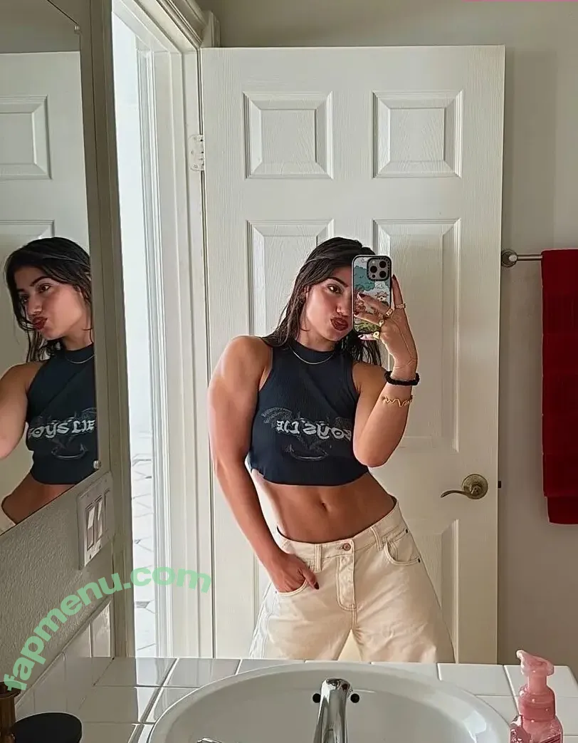 Sara Saffari nude photo #0872 (sara_saffari / sarasaffari__)