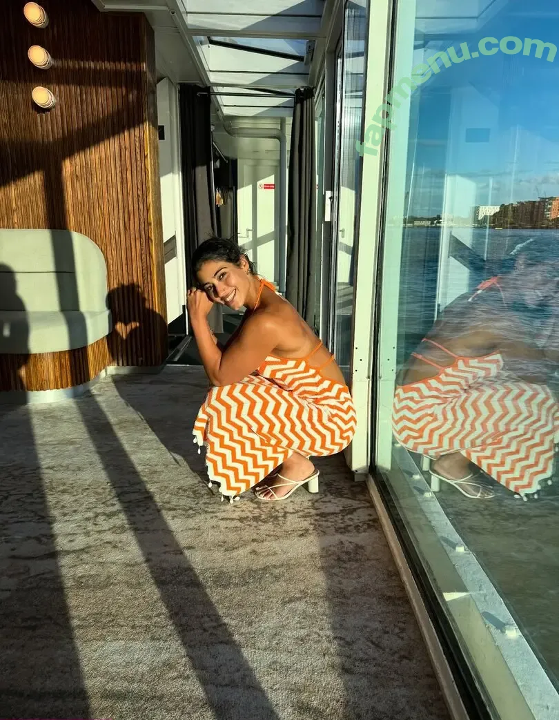 Sara Saffari nude photo #0920 (sara_saffari / sarasaffari__)