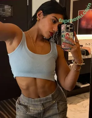 Sara Saffari / sara_saffari / sarasaffari__ nude photo #1013