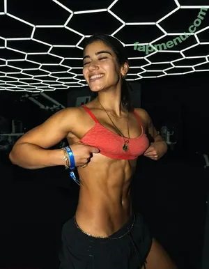 Sara Saffari / sara_saffari / sarasaffari__ nude photo #1022