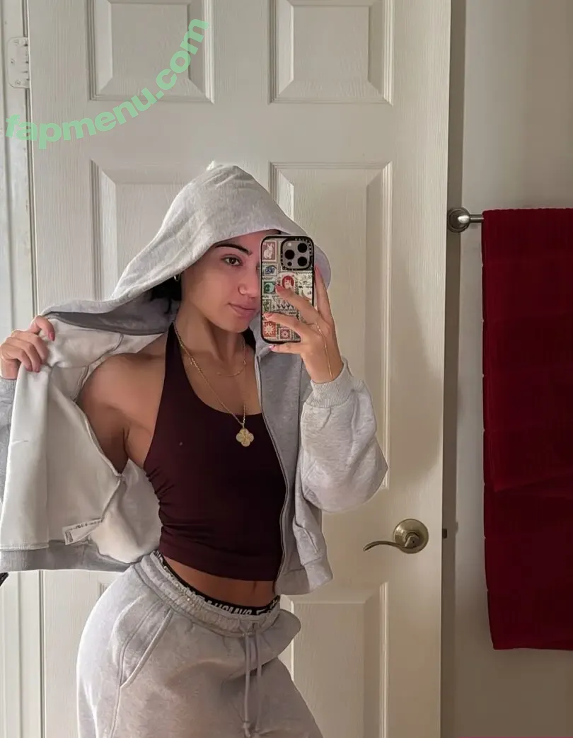 Sara Saffari nude photo #1043 (sara_saffari / sarasaffari__)