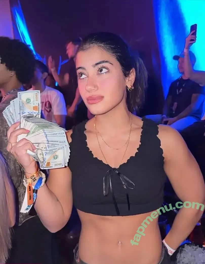 Sara Saffari nude photo #1046 (sara_saffari / sarasaffari__)