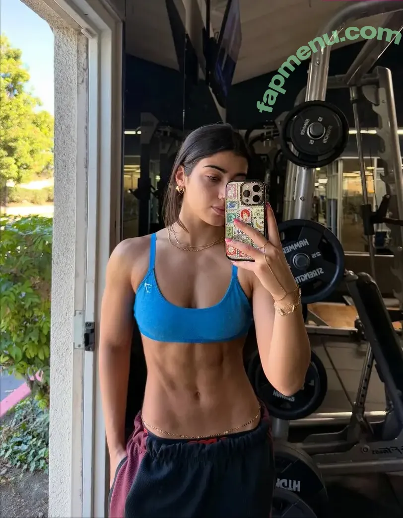 Sara Saffari nude photo #1050 (sara_saffari / sarasaffari__)