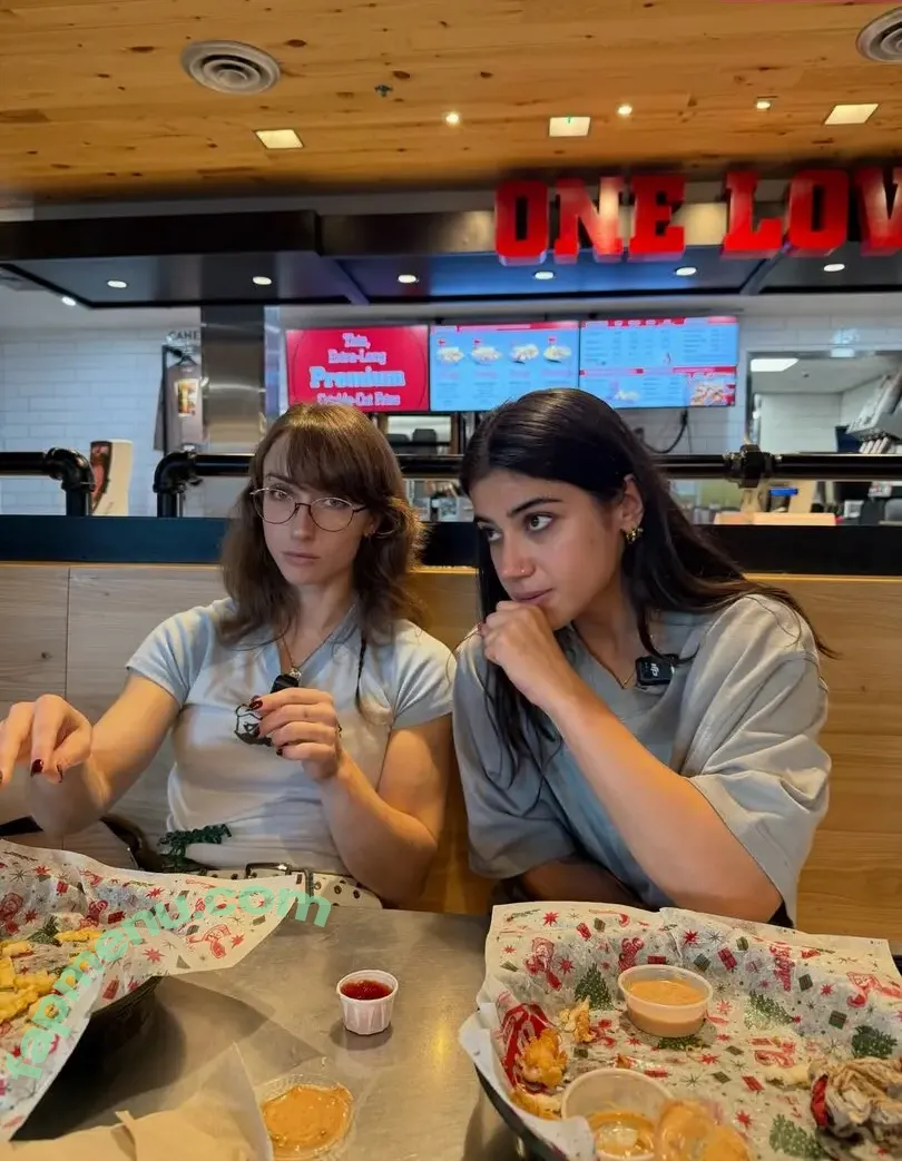 Sara Saffari nude photo #1122 (sara_saffari / sarasaffari__)