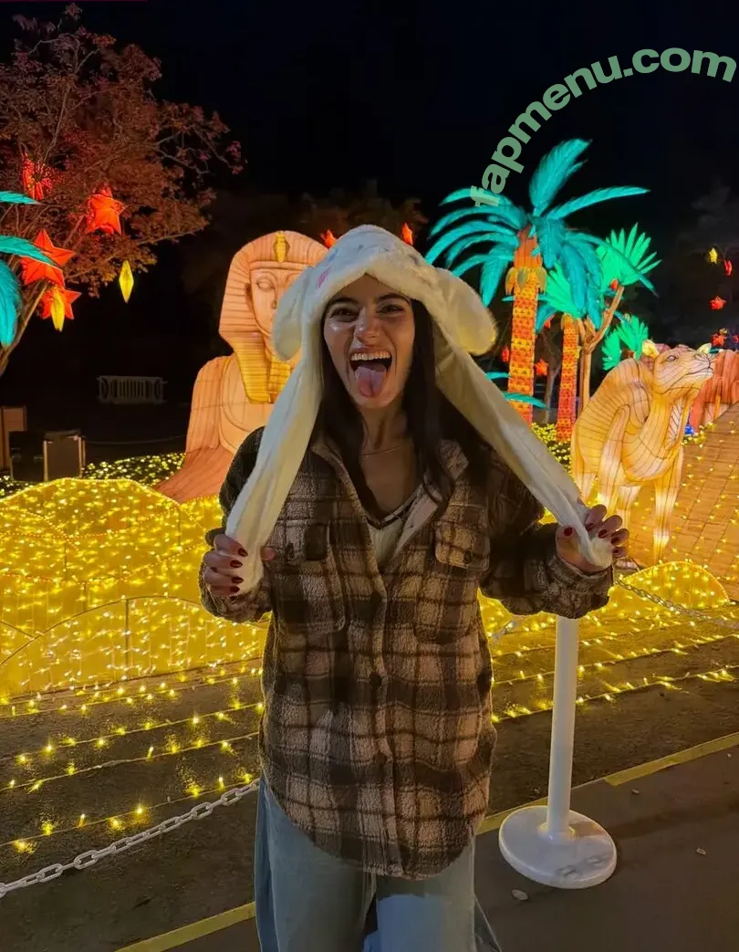 Sara Saffari nude photo #1126 (sara_saffari / sarasaffari__)