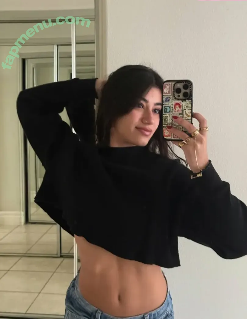 Sara Saffari nude photo #1127 (sara_saffari / sarasaffari__)