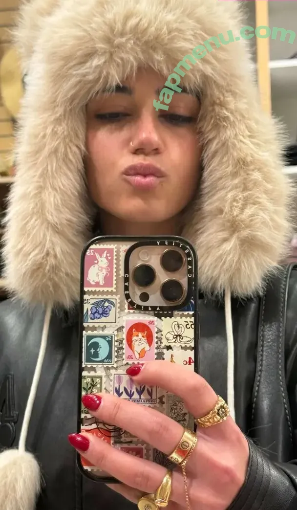 Sara Saffari nude photo #1142 (sara_saffari / sarasaffari__)