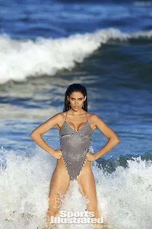 Sara Sampaio / SaraSampaio nude photo #0197