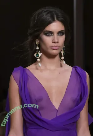 Sara Sampaio / SaraSampaio nude photo #0617
